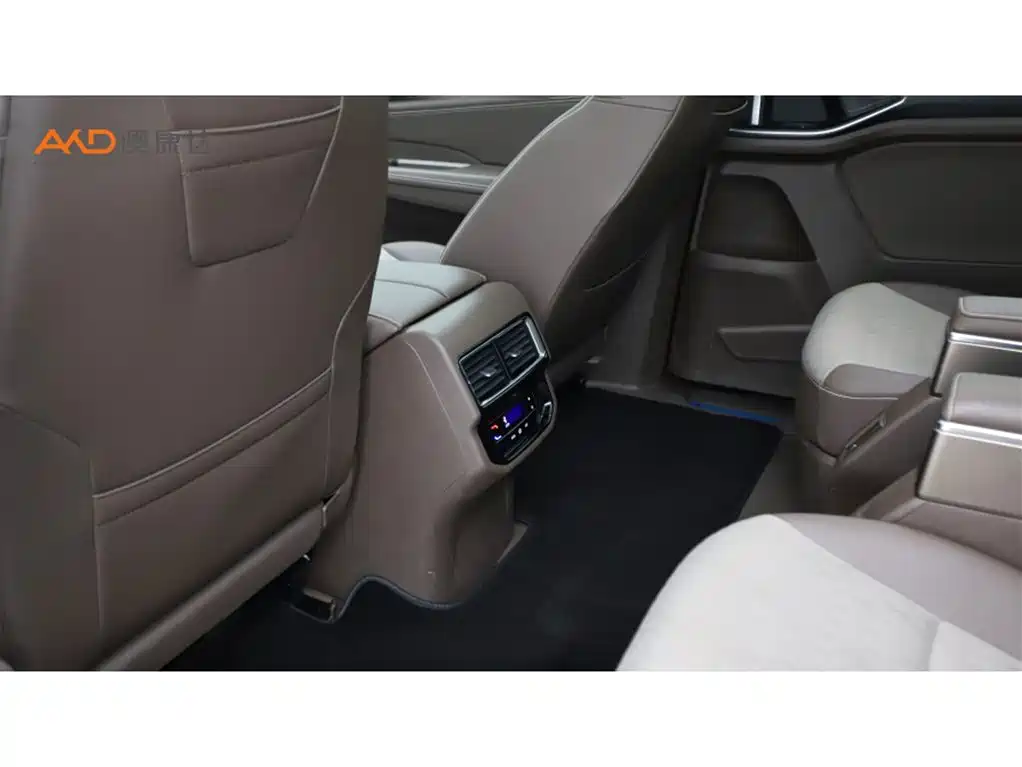 Volkswagen Viloran — миниатюра 10
