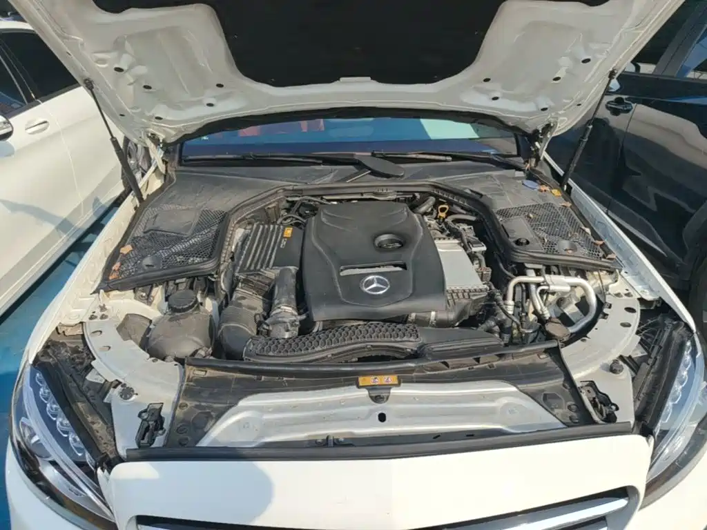 Mercedes-Benz C-Class — миниатюра 20