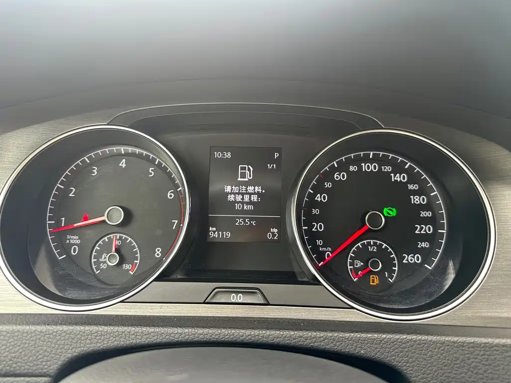 Volkswagen Golf — миниатюра 12
