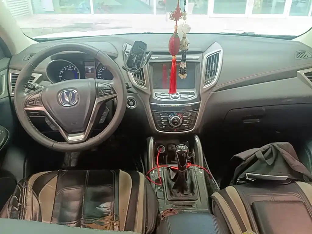 Changan CS75 — миниатюра 10