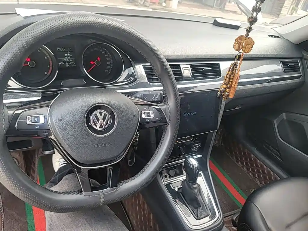 Volkswagen C-Trek — миниатюра 10