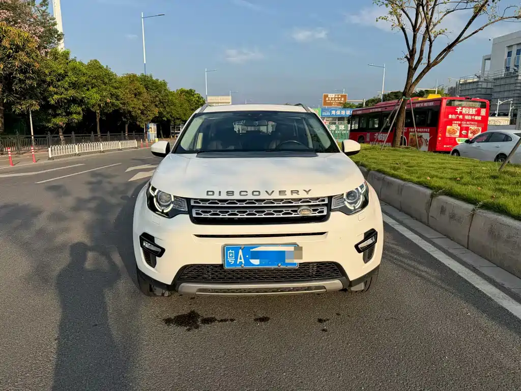Land Rover Discovery Sport — миниатюра 2