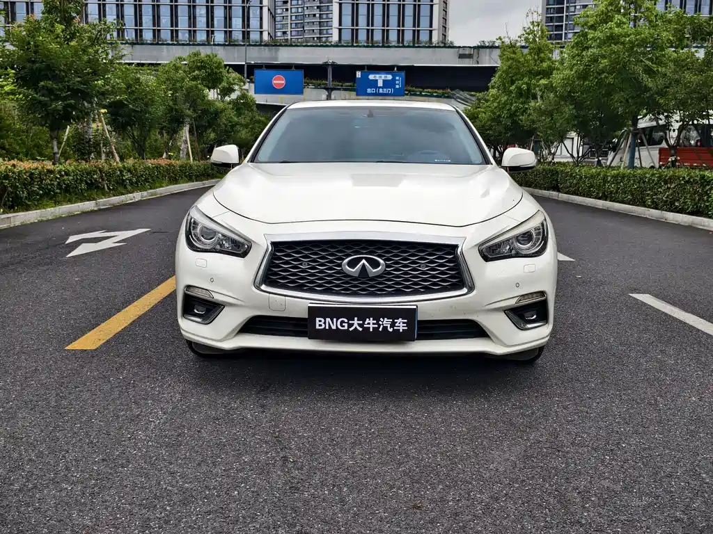 Infiniti Q50L 2018 2.0T VI