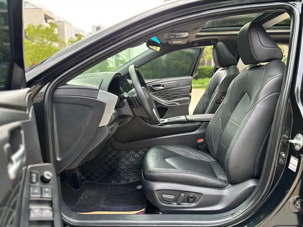Toyota Avalon 2023 2.5L Touring Luxury