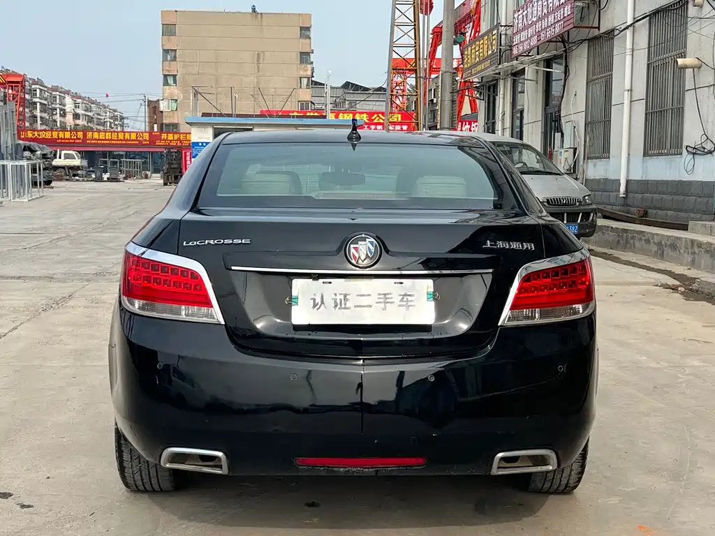 Buick LaCrosse — миниатюра 4