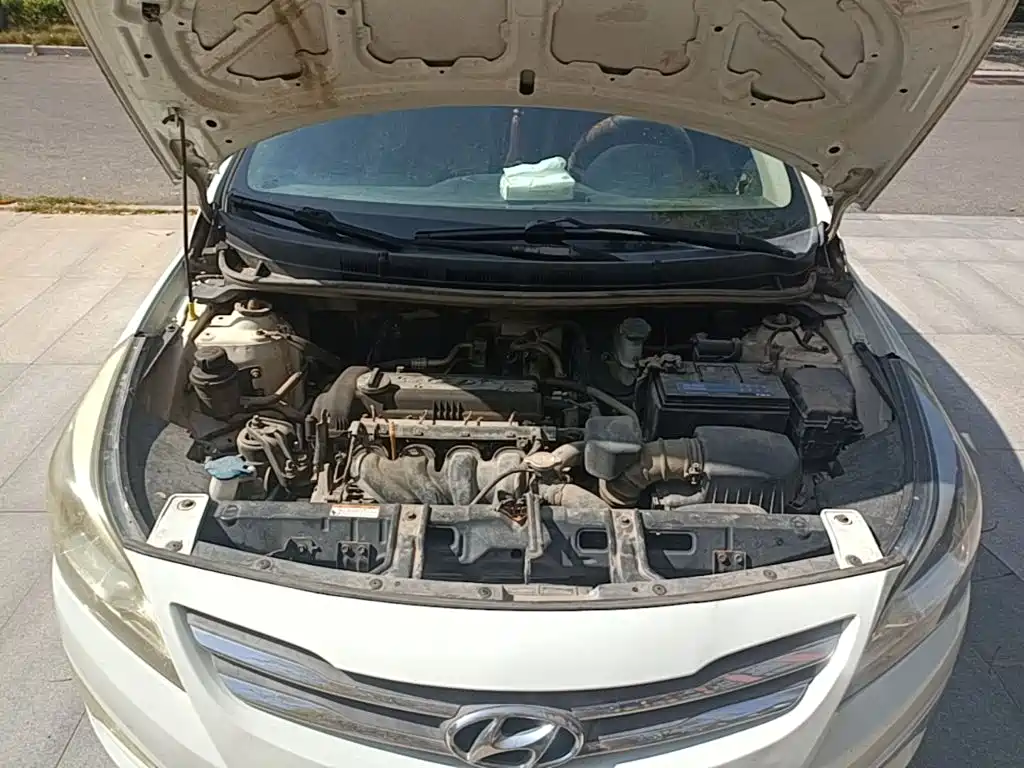 Hyundai Verna — миниатюра 22