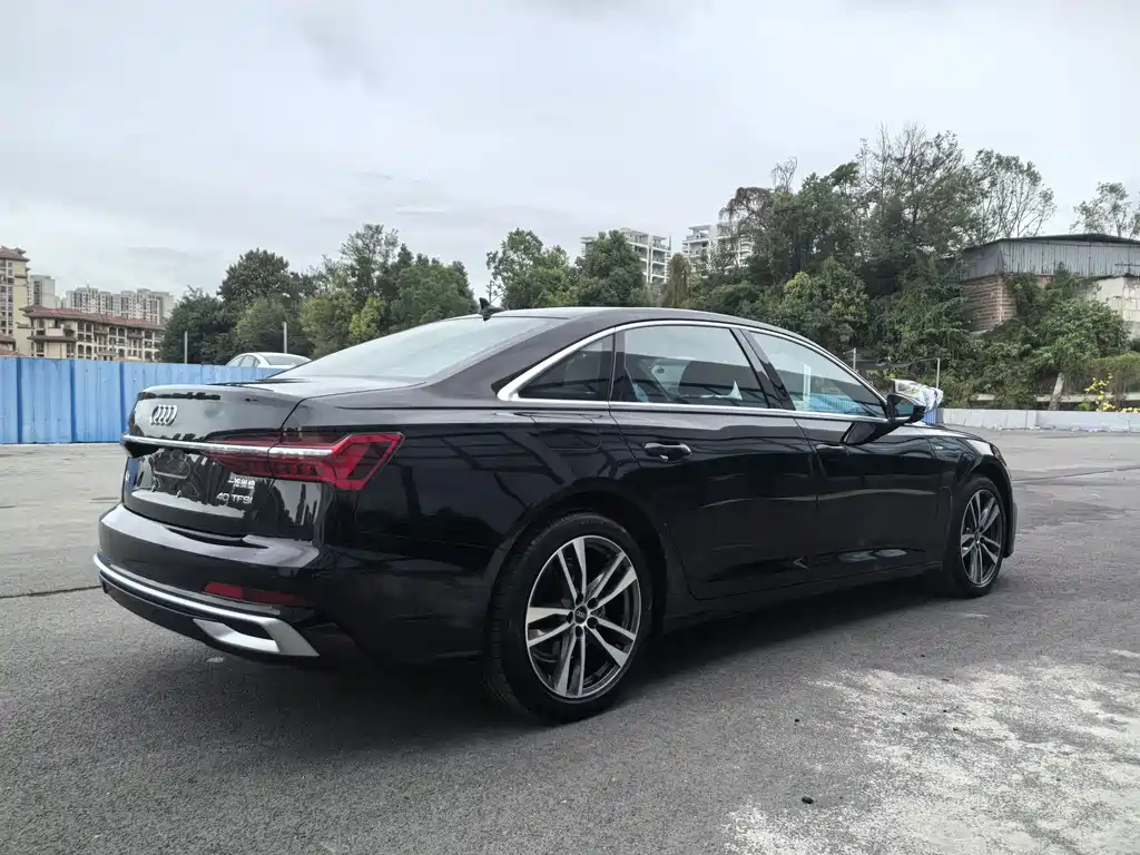 Audi A6L — миниатюра 12