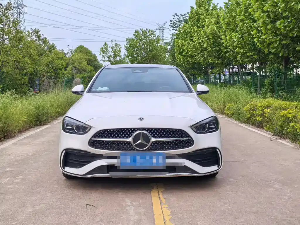 Mercedes-Benz C-Class 2022
