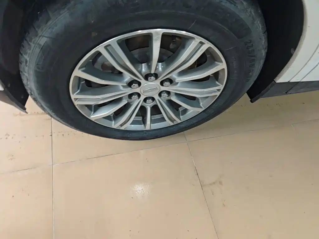 Cadillac XT5 — миниатюра 23