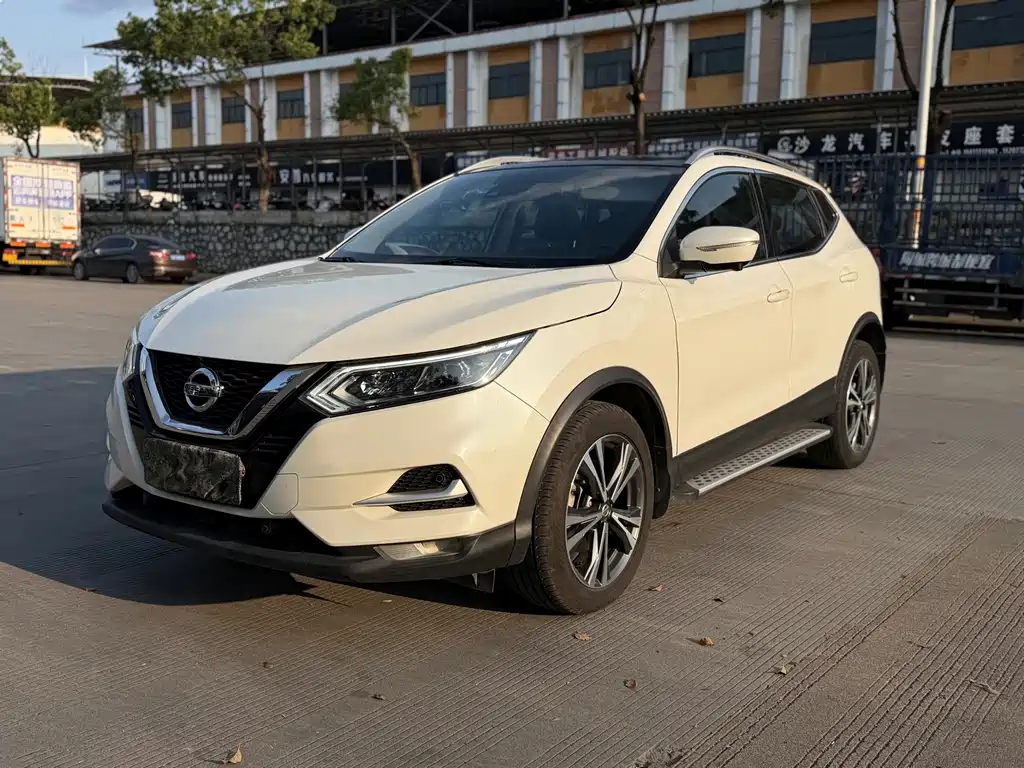Nissan Qashqai — миниатюра 3