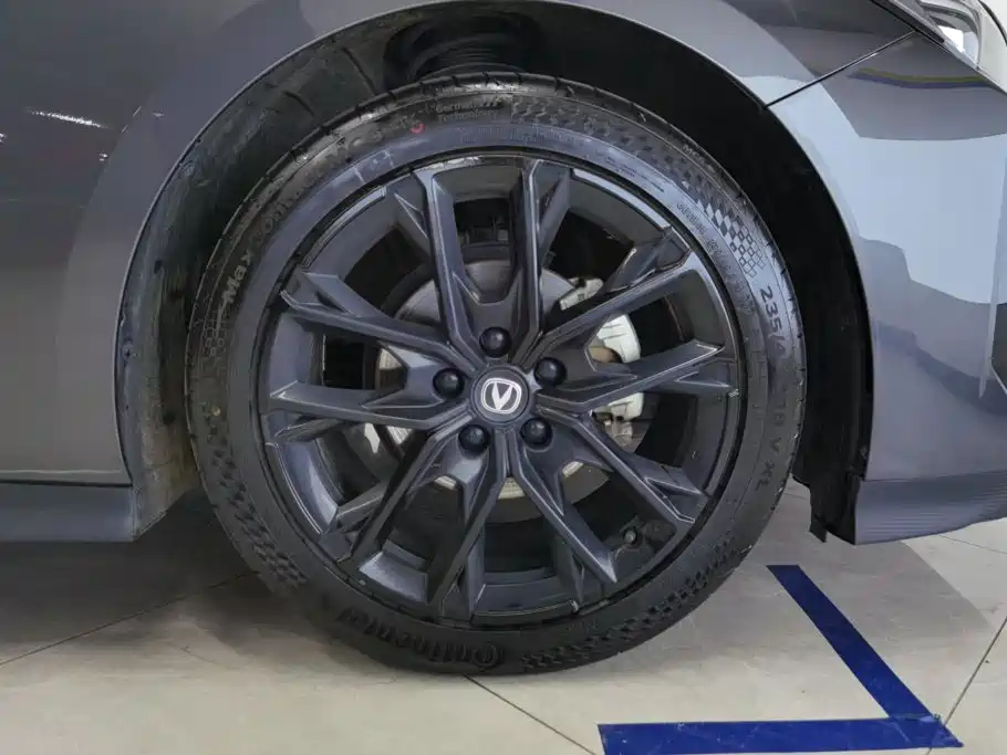 Changan UNI-V — миниатюра 6