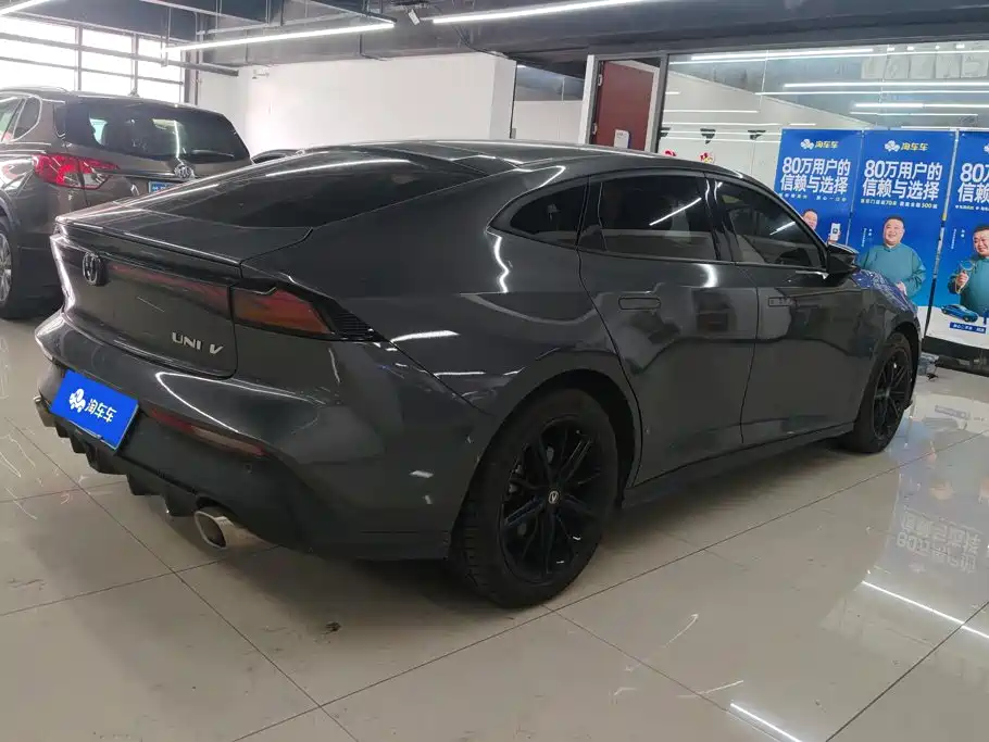 Changan UNI-V — миниатюра 3