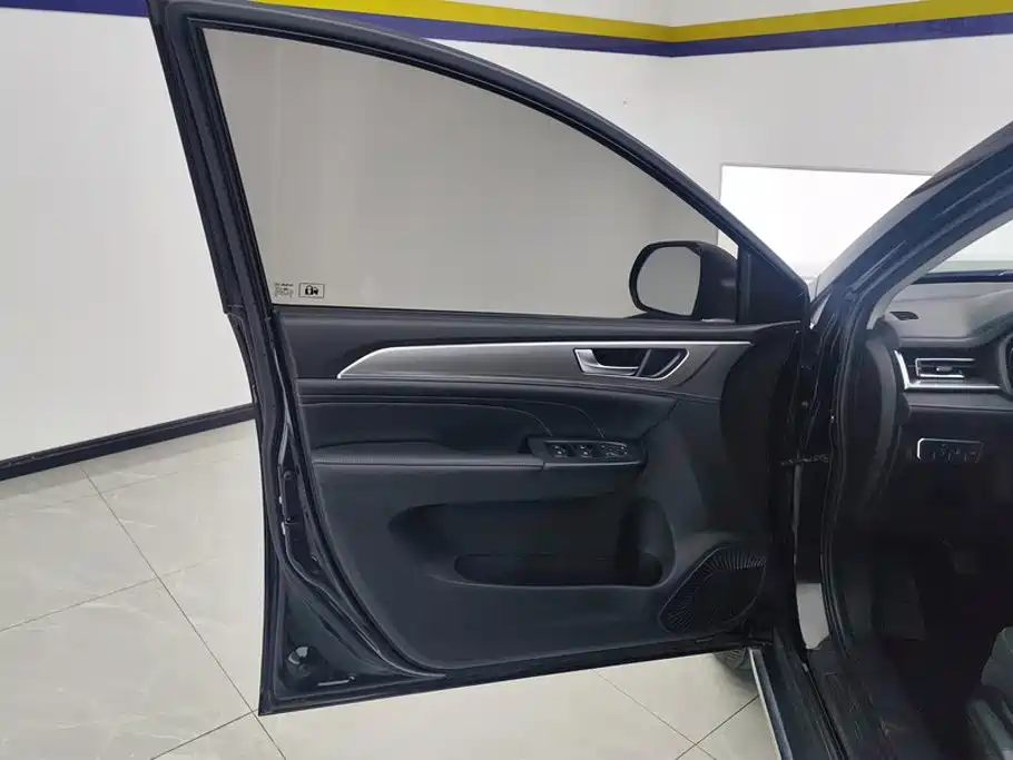 Haval M6 — миниатюра 7