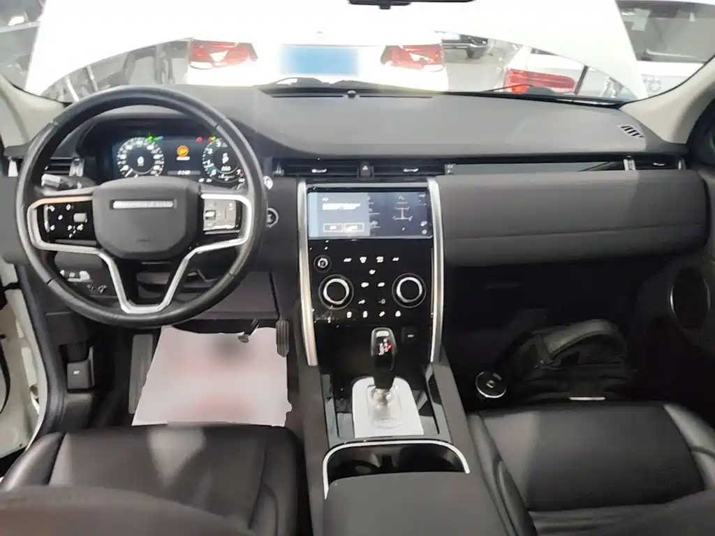 Land Rover Discovery Sport 2022 200PS 5 мест