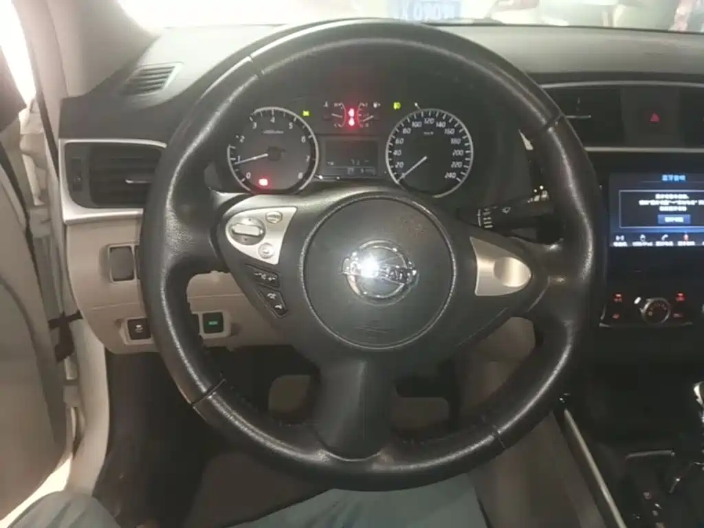 Nissan Sylphy — миниатюра 11