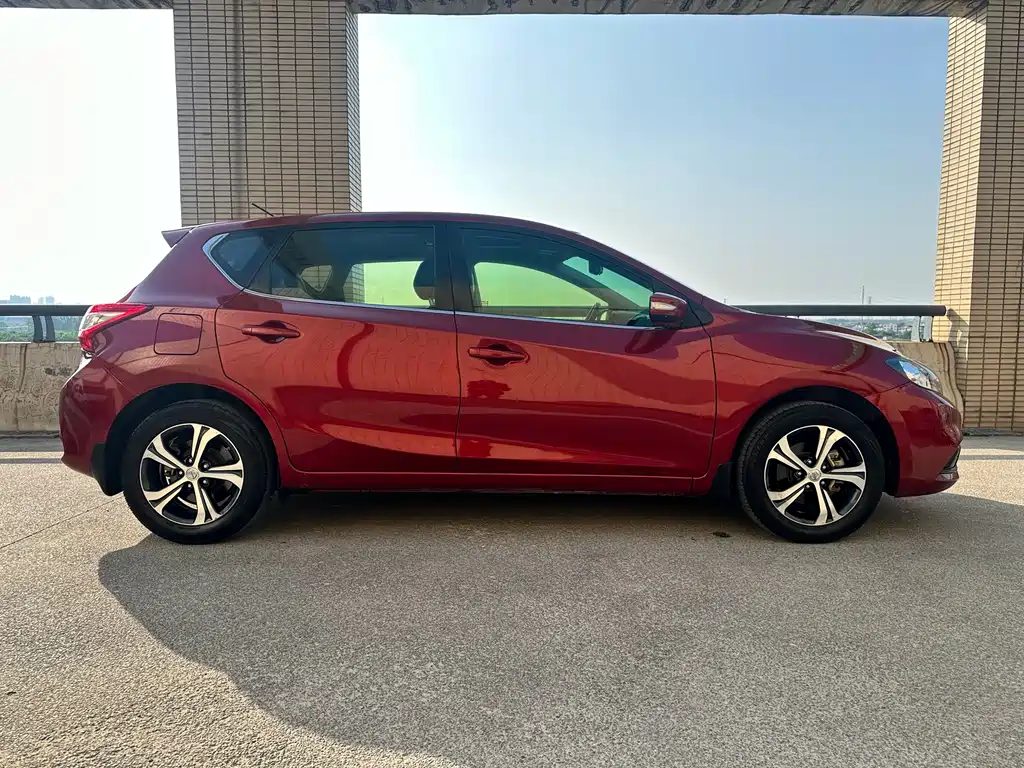 Nissan Tiida 2016 1.6L CVT