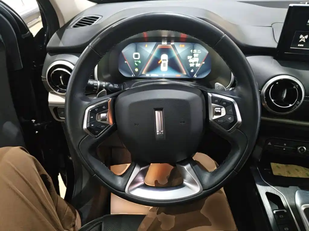 Wey Wey VV6 — миниатюра 11