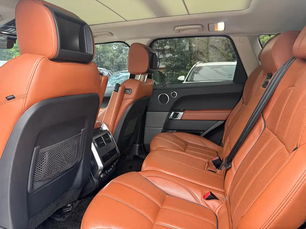 Land Rover Sport — миниатюра 7
