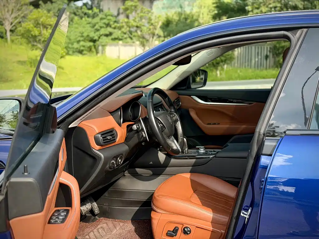 Maserati Levante — миниатюра 7