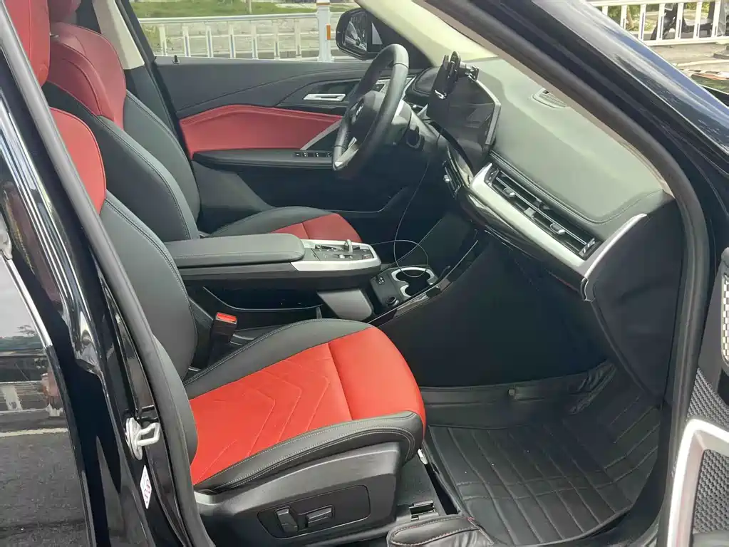 BMW X1 — миниатюра 8