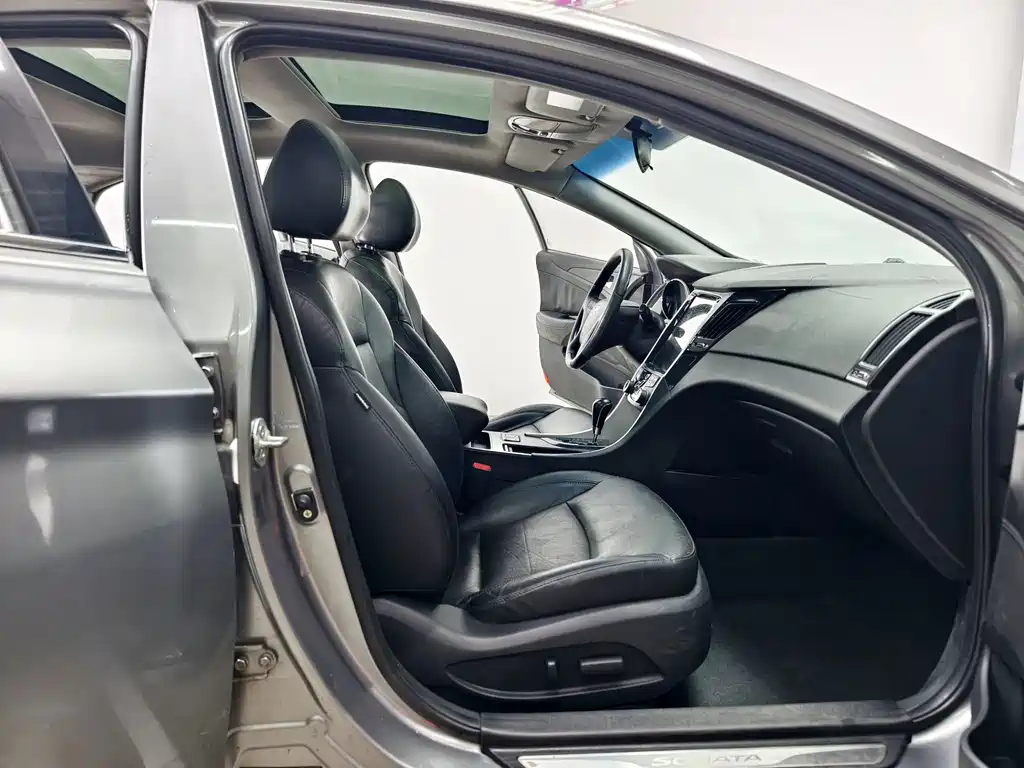 Hyundai Sonata — миниатюра 14