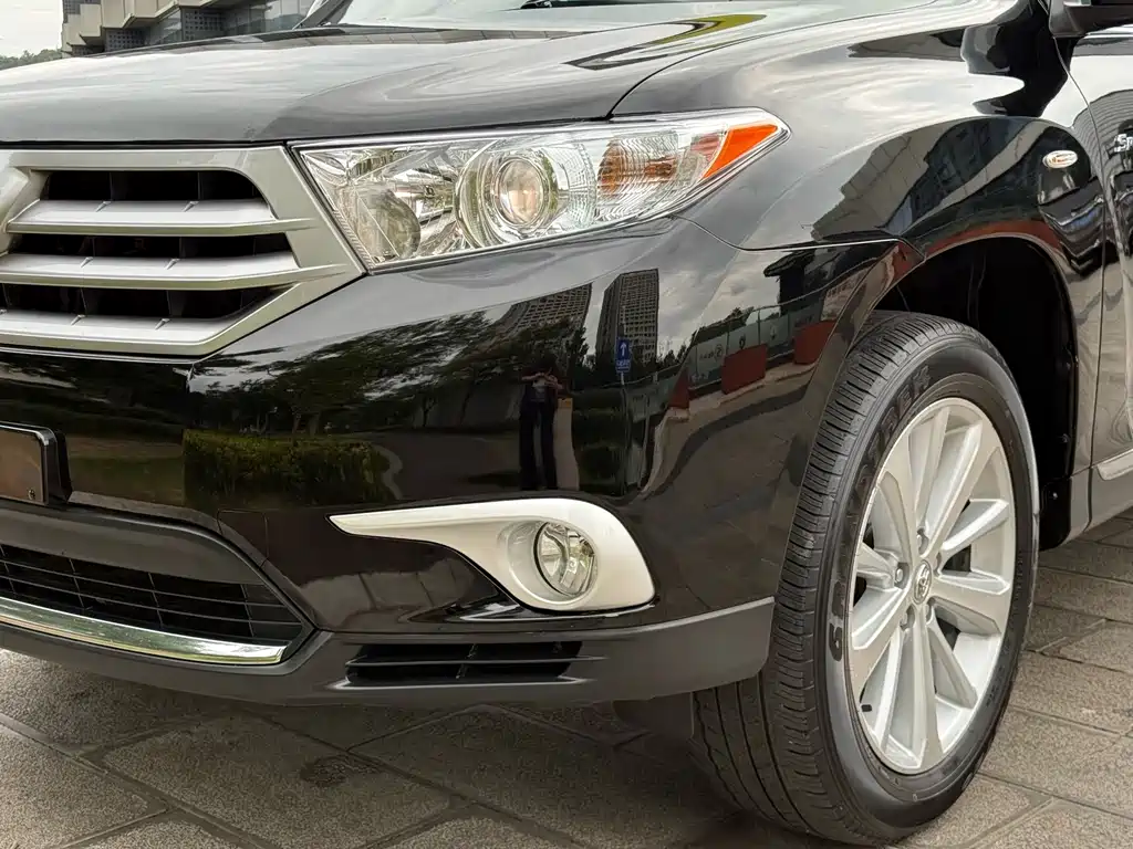 Toyota Highlander — миниатюра 25