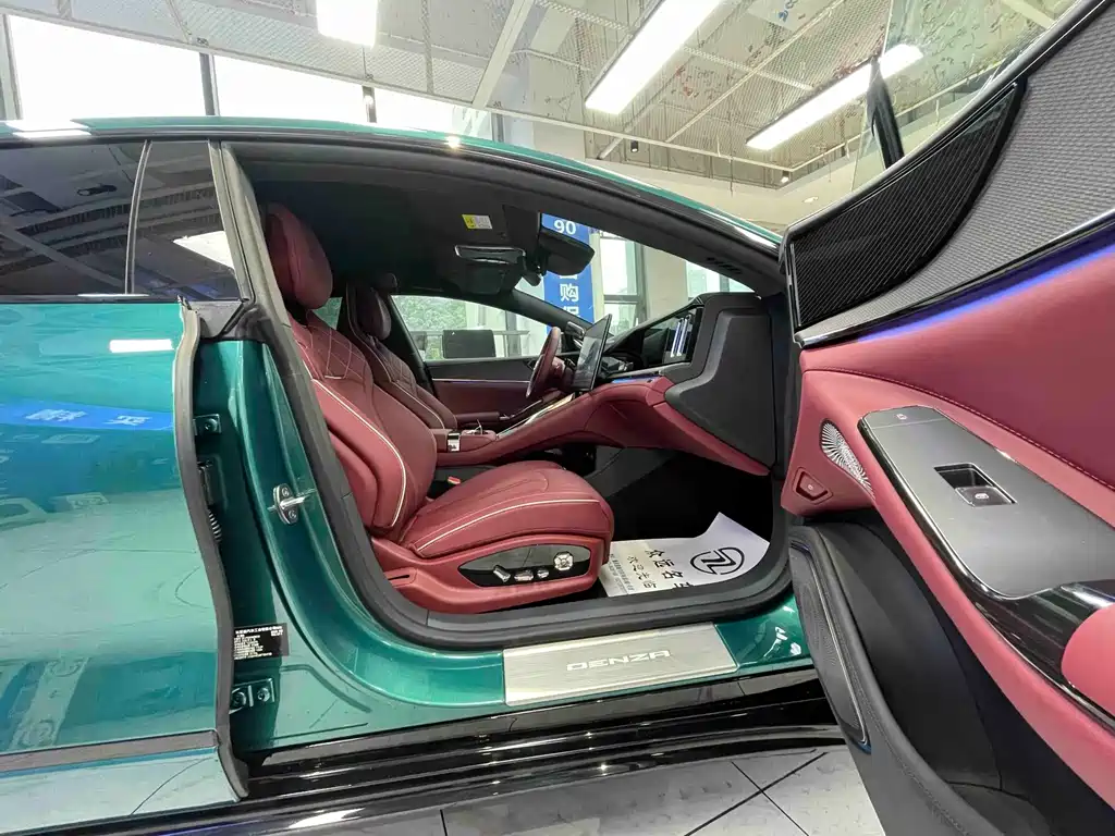 Denza Denza Z9GT — миниатюра 10