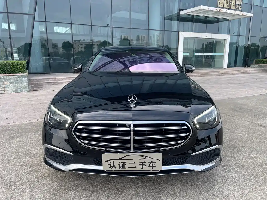 Mercedes-Benz E-Class — миниатюра 4