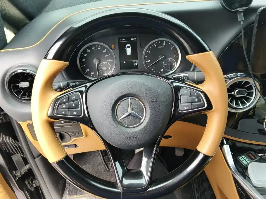 Mercedes-Benz Vito — миниатюра 14