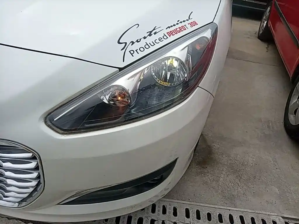 Peugeot 308 — миниатюра 24