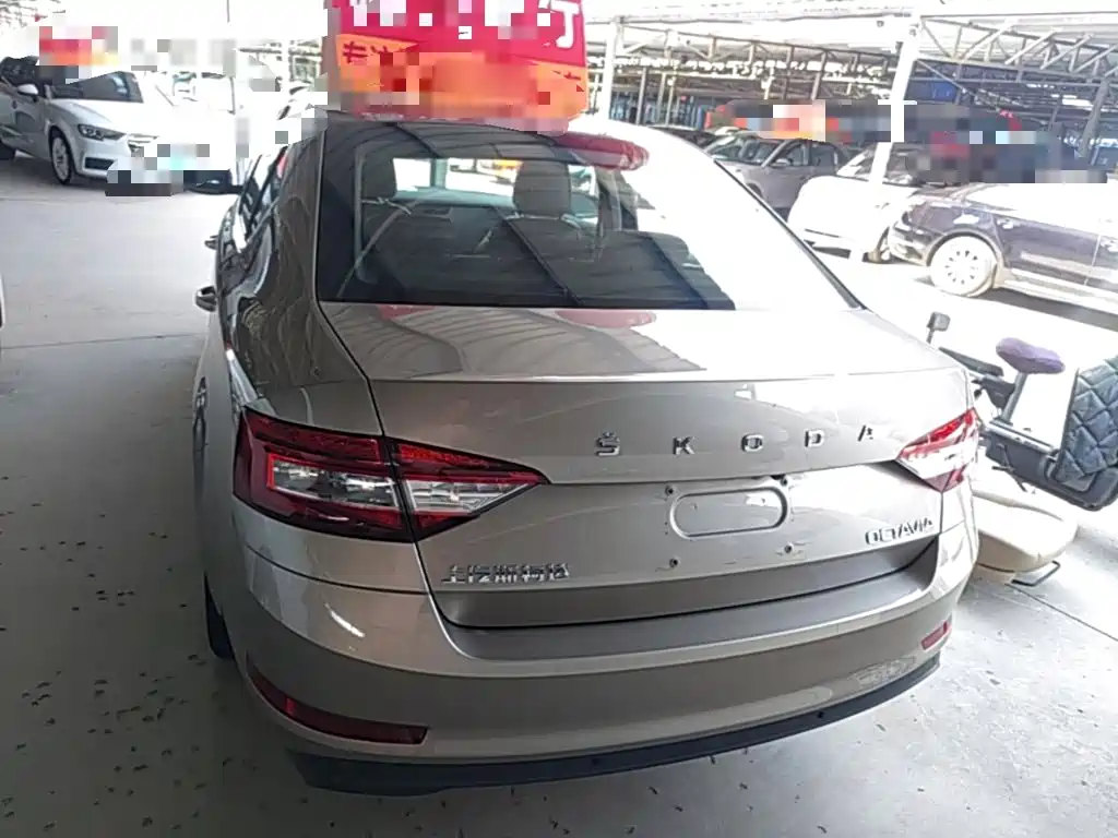 Skoda Octavia — миниатюра 6