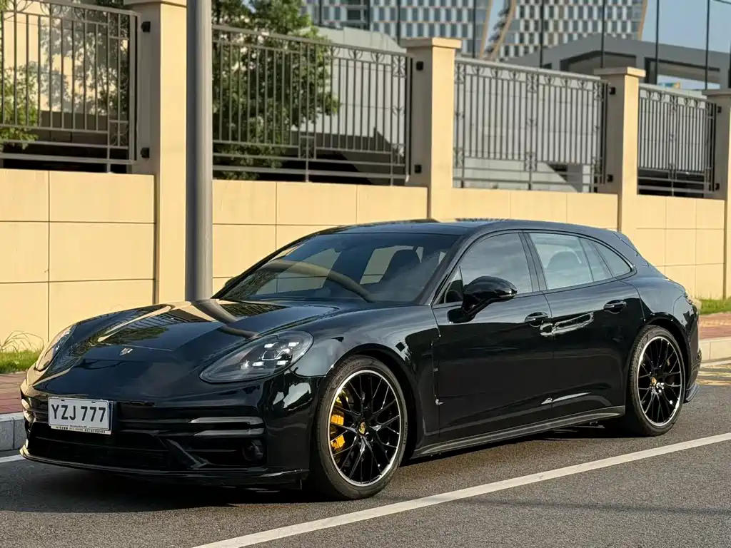 Porsche Panamera 2017 Panamera 4 Sport Turismo 3.0T