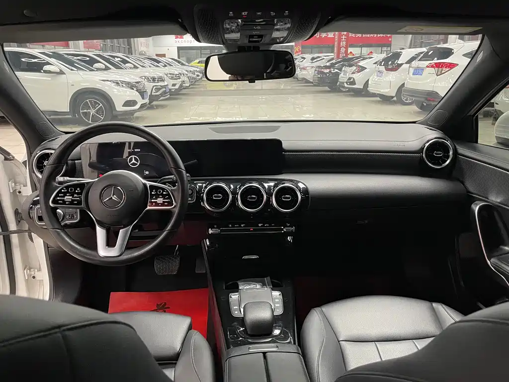 MERCEDES-BENZ A CLASS