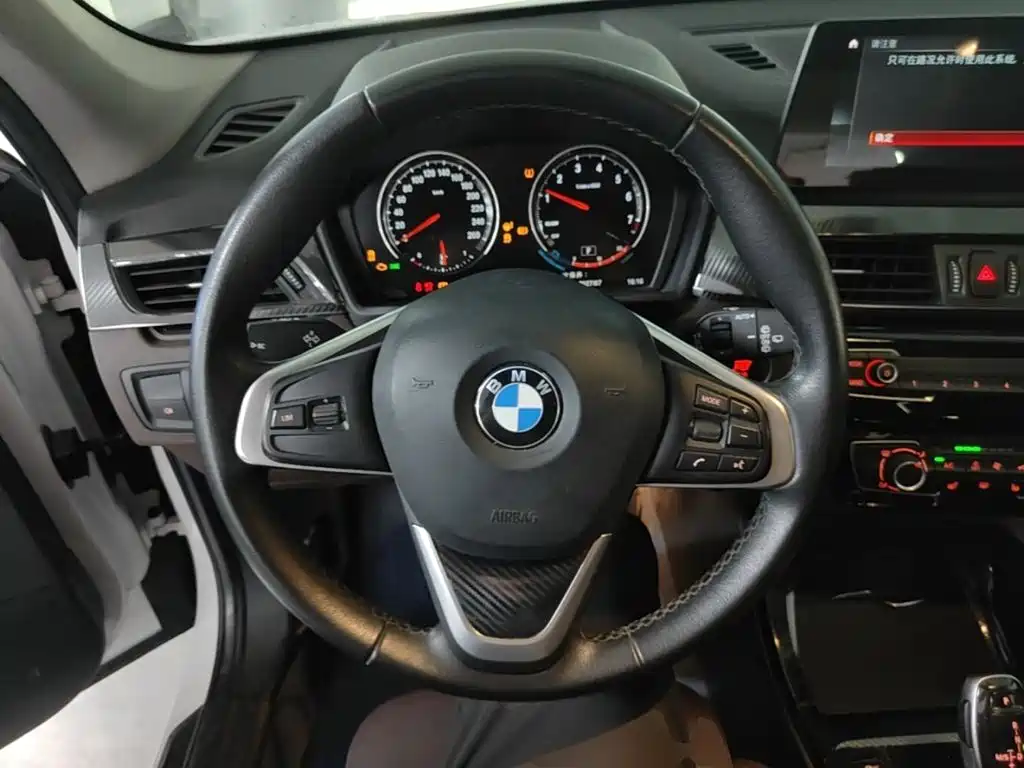 BMW X1 — миниатюра 11