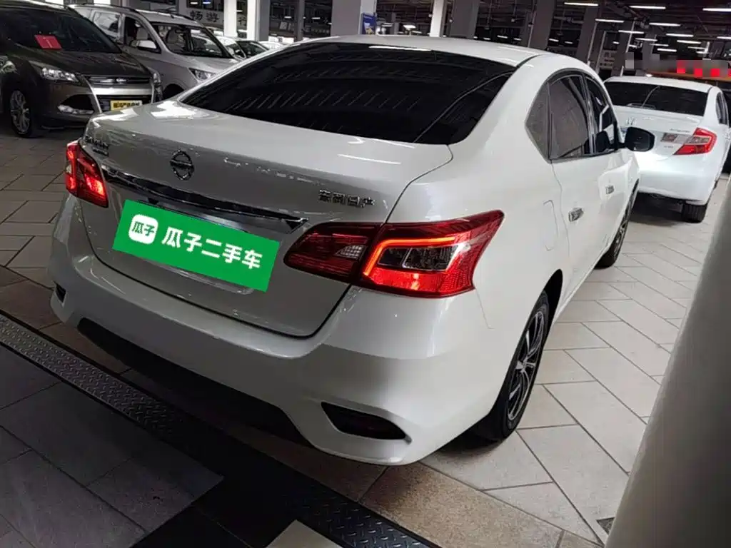 Nissan Sylphy — миниатюра 7