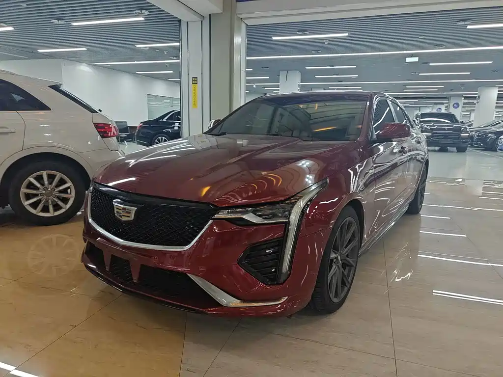 Cadillac CT4