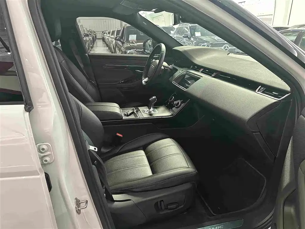 Land Rover Evoque — миниатюра 17