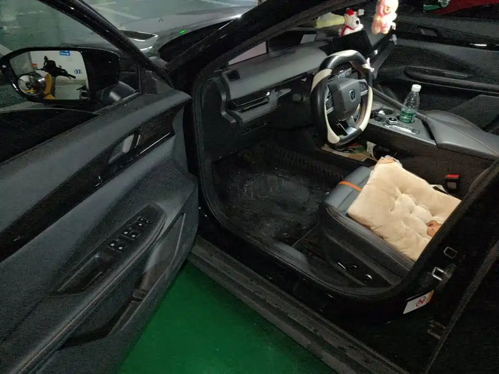 Changan UNI-V — миниатюра 12