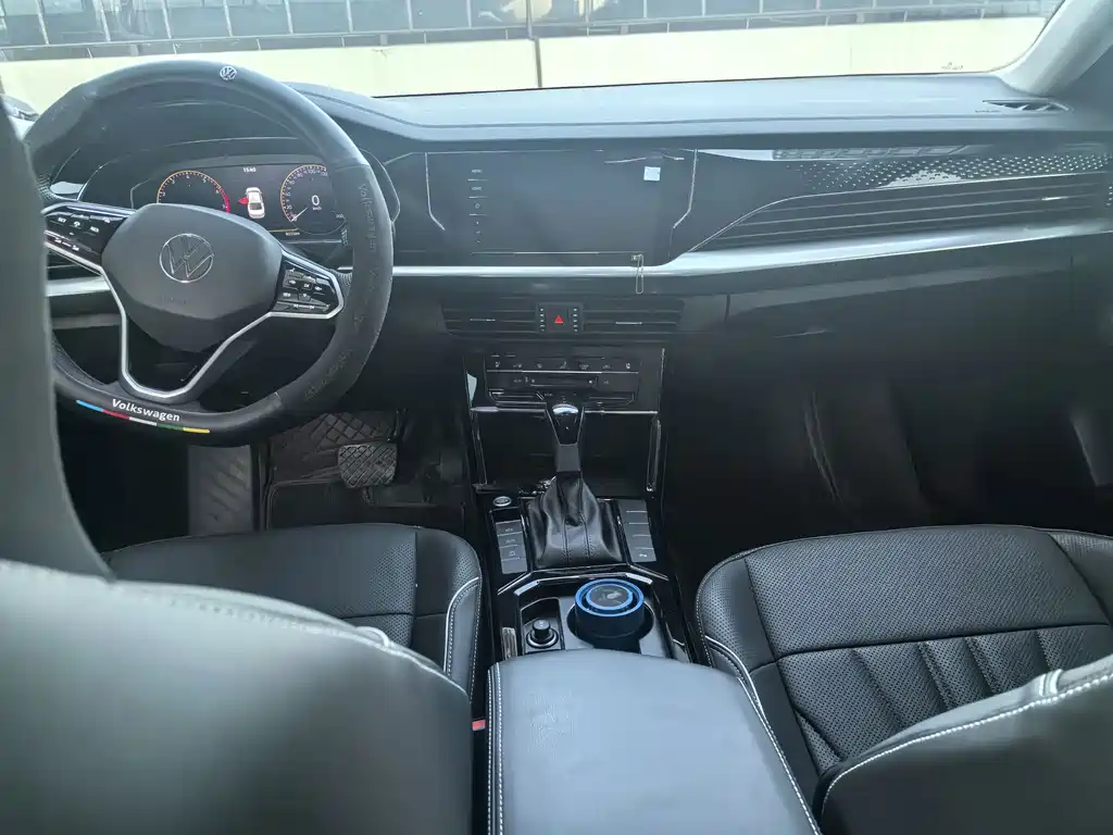Volkswagen Passat — миниатюра 6
