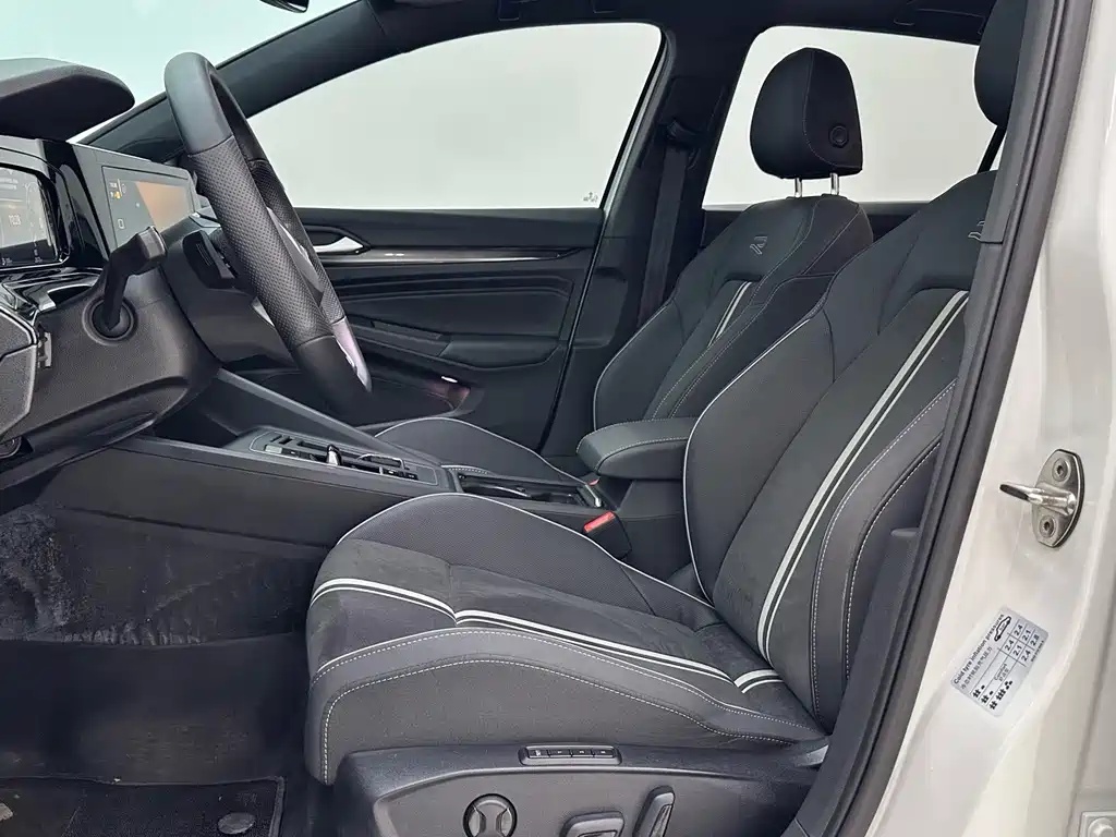 Volkswagen Golf — миниатюра 7