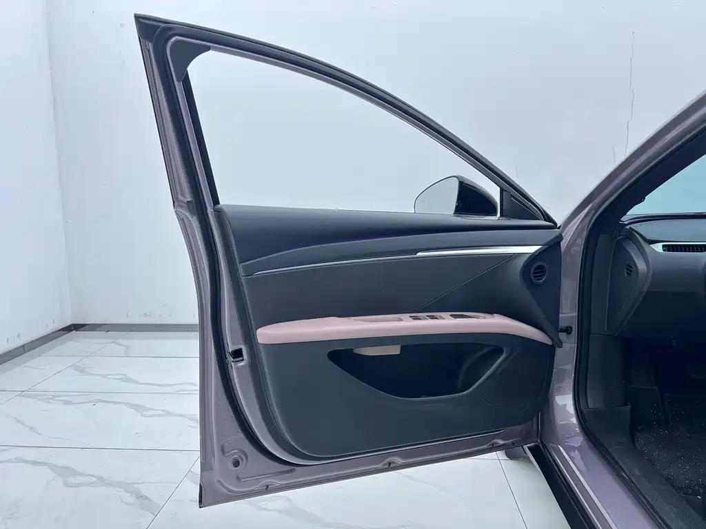 XPeng MONA M03 — миниатюра 21