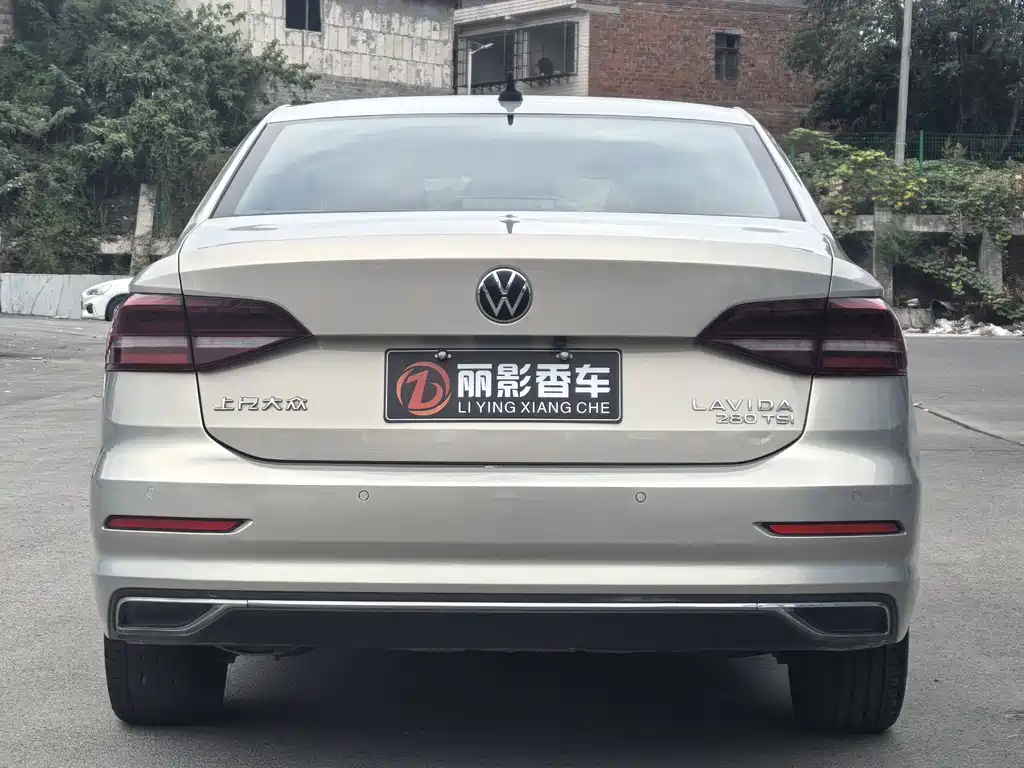 Volkswagen Lavida — миниатюра 8