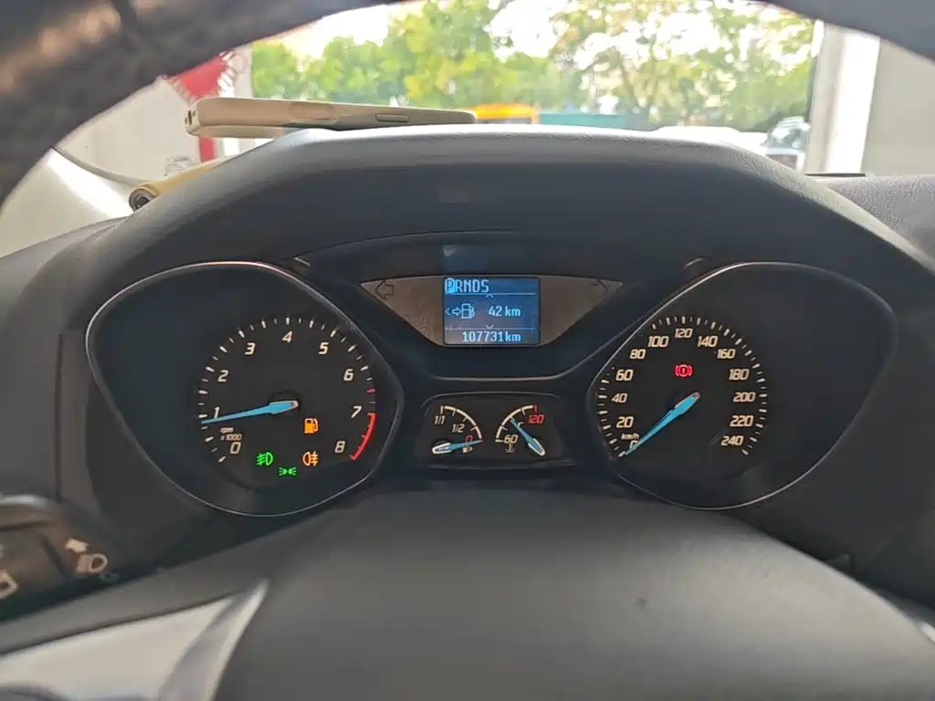 Ford Focus — миниатюра 12