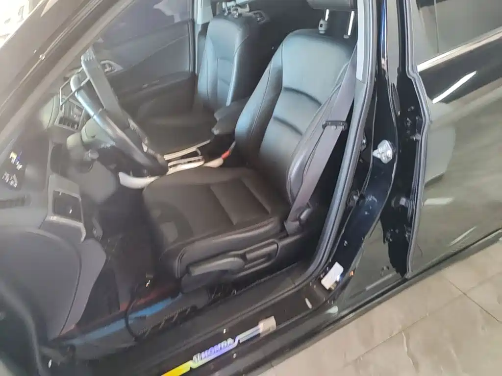 Honda Accord — миниатюра 15