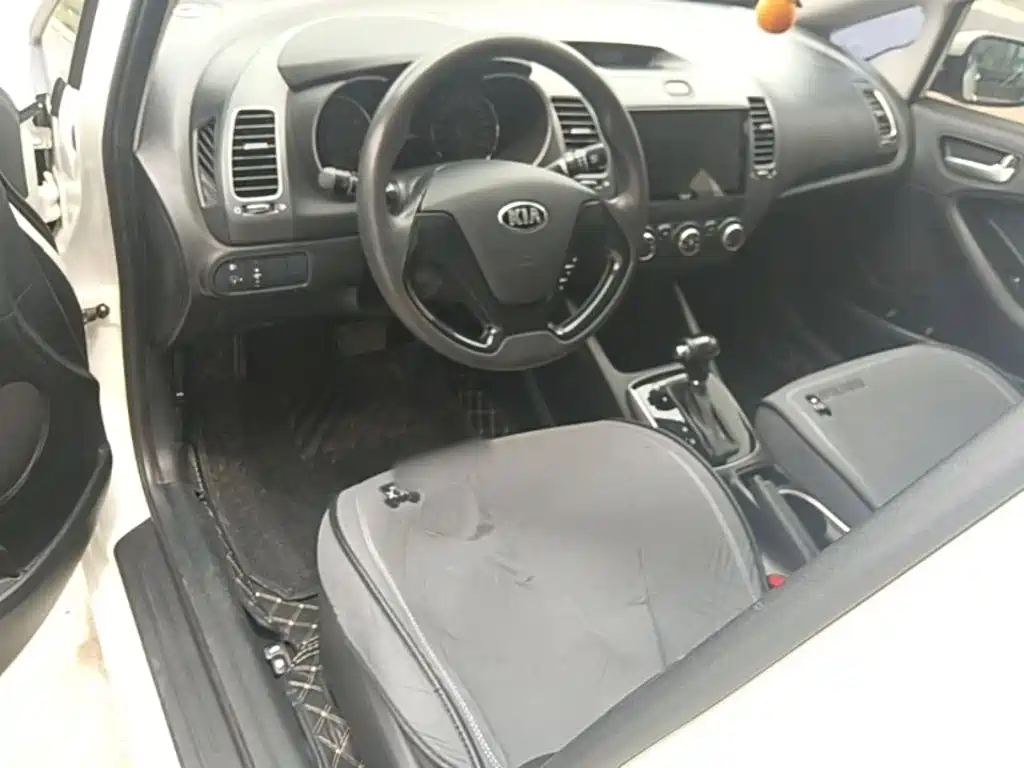 Kia K3 — миниатюра 10