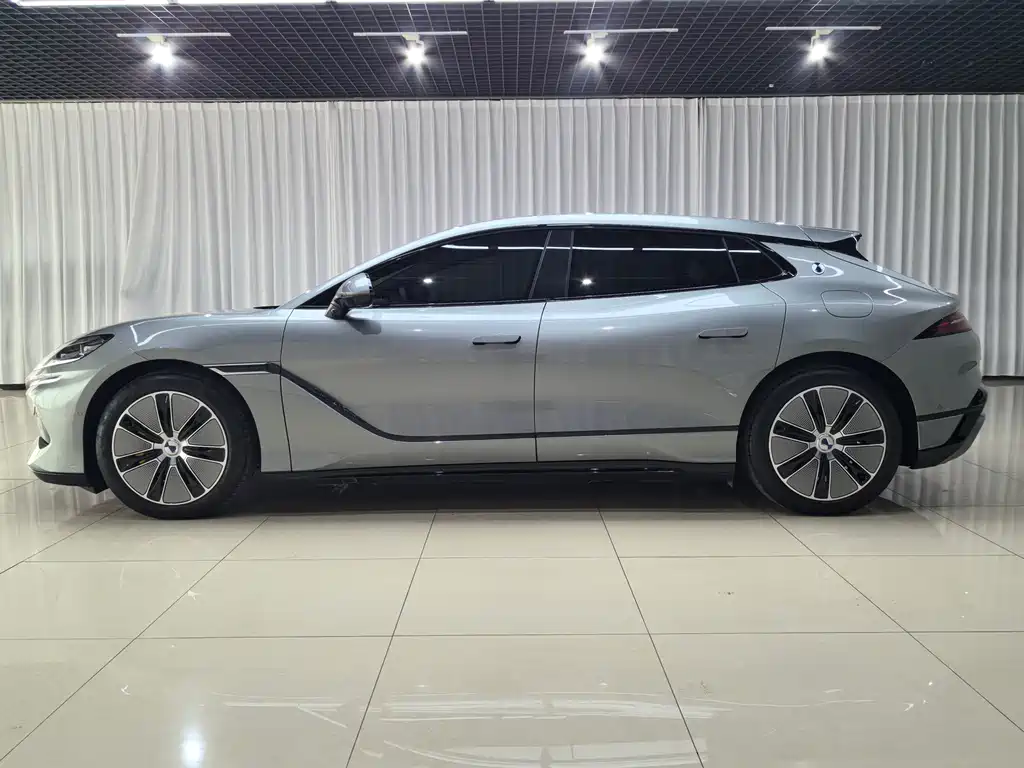 Denza Denza Z9GT — миниатюра 6