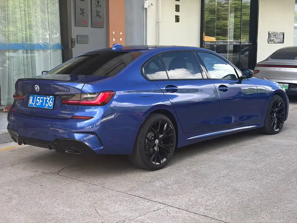 BMW 3 Series — миниатюра 5