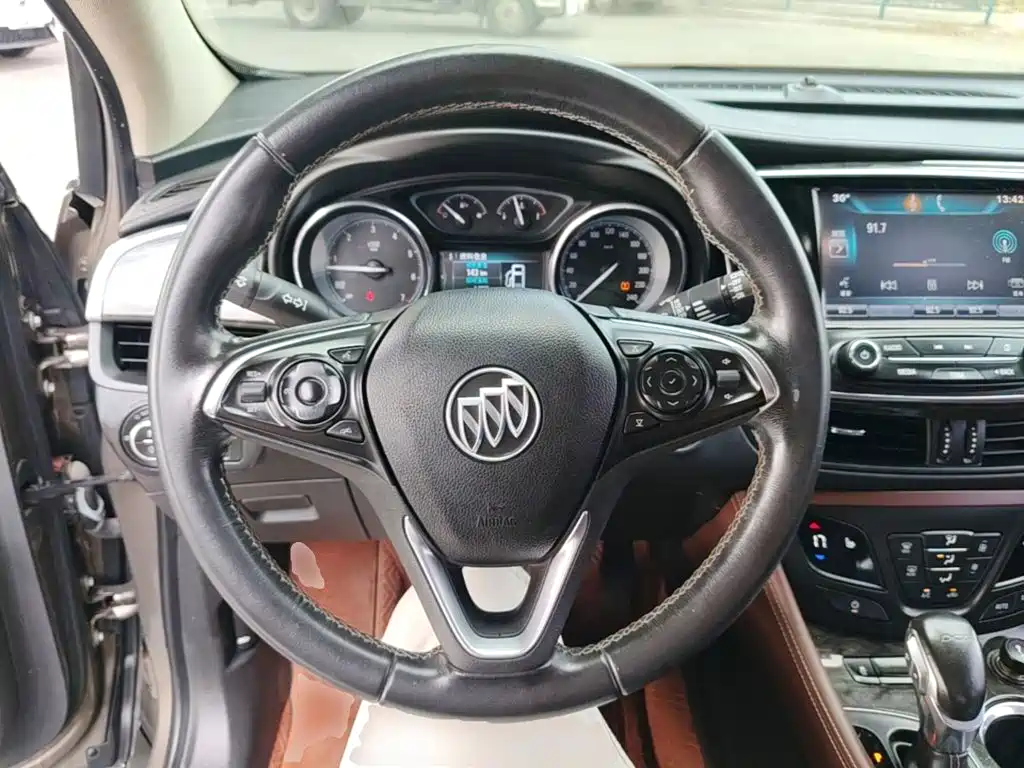 Buick Envision Plus — миниатюра 11