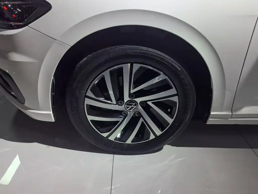 Volkswagen Lavida — миниатюра 23