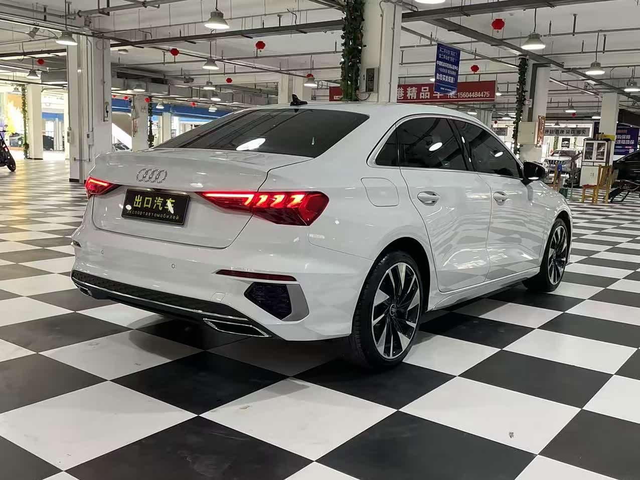 Audi A3 1.4 л 2022 г. Белый, пробег 16700 км